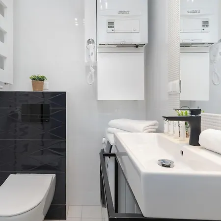 Starowislna Cozy In Downtown Cracow By Renters דירה קרקוב