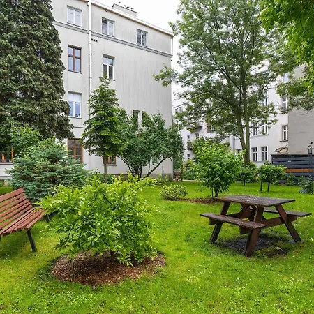 Apartment Starowislna Cozy In Downtown Cracow By Renters *