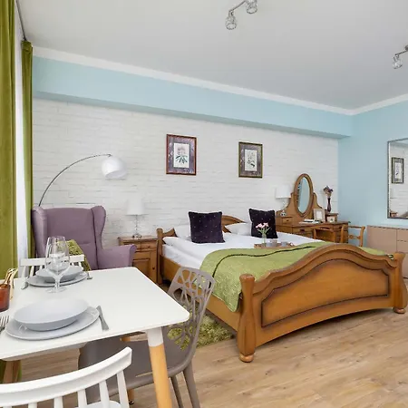 Apartment Starowislna Cozy In Downtown Cracow By Renters Krakau